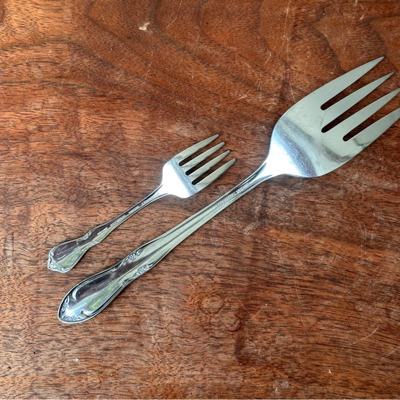 Stainless Fork Set Vintage Kitchen Flatware Serving Utensils Mid Century Oneida - Picture 4 of 5